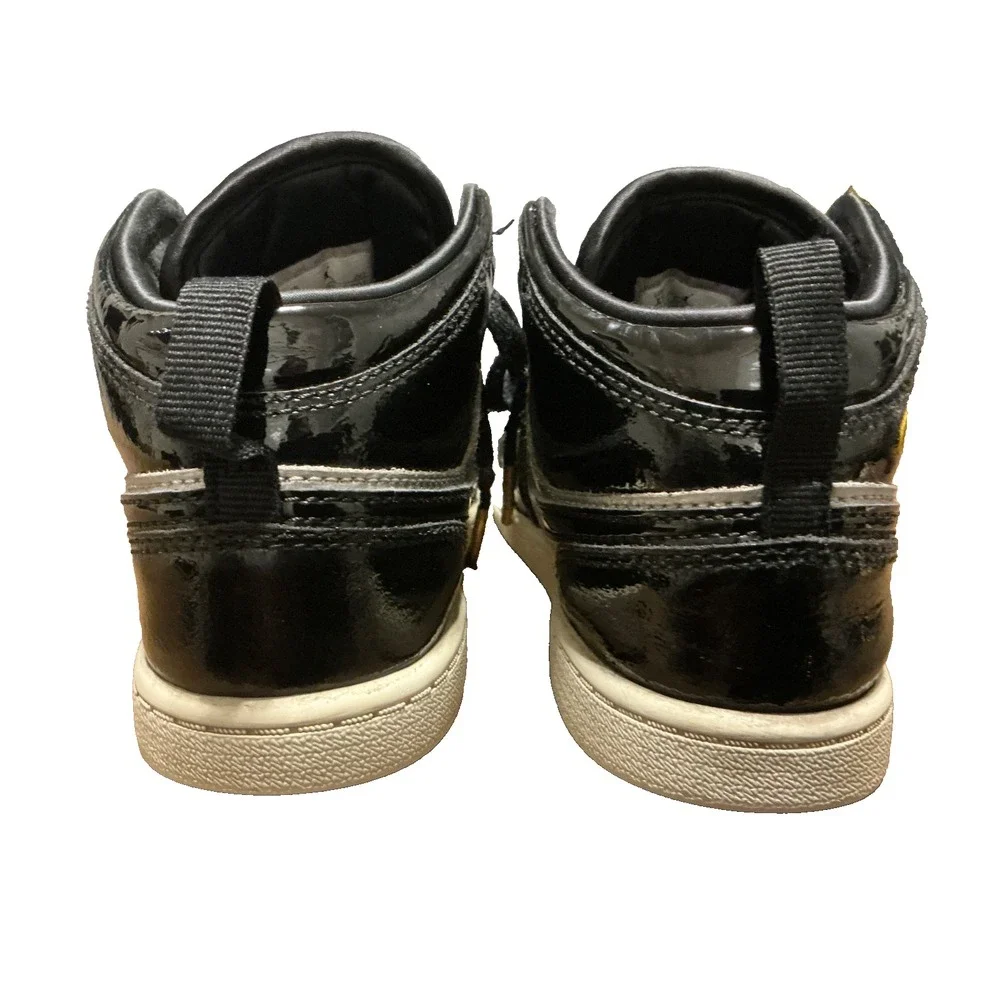NIKE AIR JORDAN 1 Mid SE (GS) Black Metallic Silver (FZ3937-001) Kids Size 1 Y